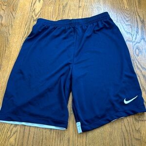 Nike dri fit boys xl navy athletic shorts